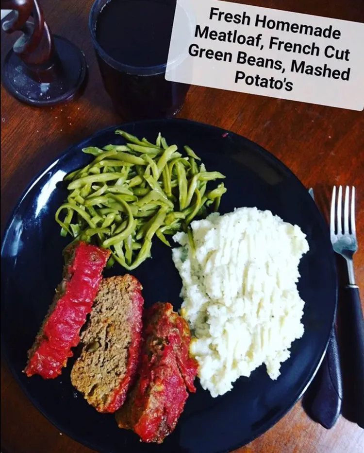 Meatloaf, French Cut Green Beans, Mashed Potato|Michaels Culinary Adventuresさん