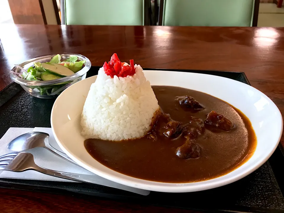 Snapdishの料理写真:富士山牛すじカレー|マハロ菊池さん