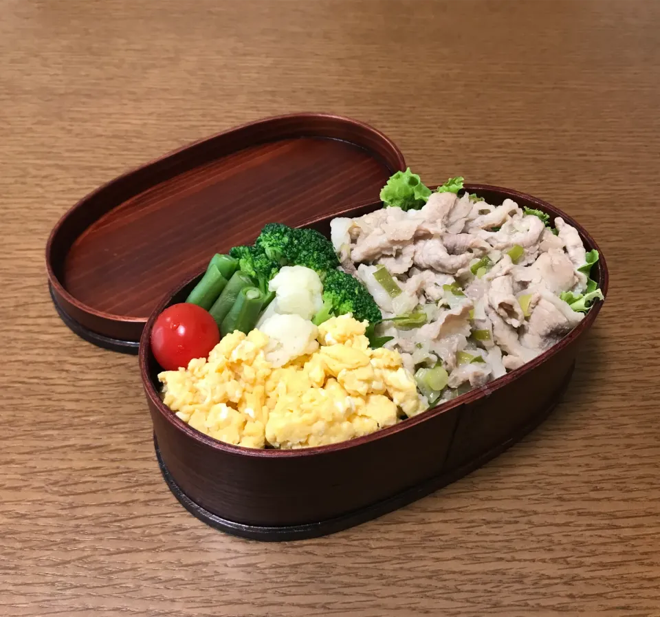 豚肉の塩だれ炒め弁当☆|やまさんさん