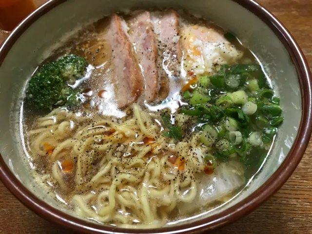 #マルちゃん正麺🍜、醤油味❗️ ( ⸝⸝•ᴗ•⸝⸝ )੭⁾⁾✨|サソリさん