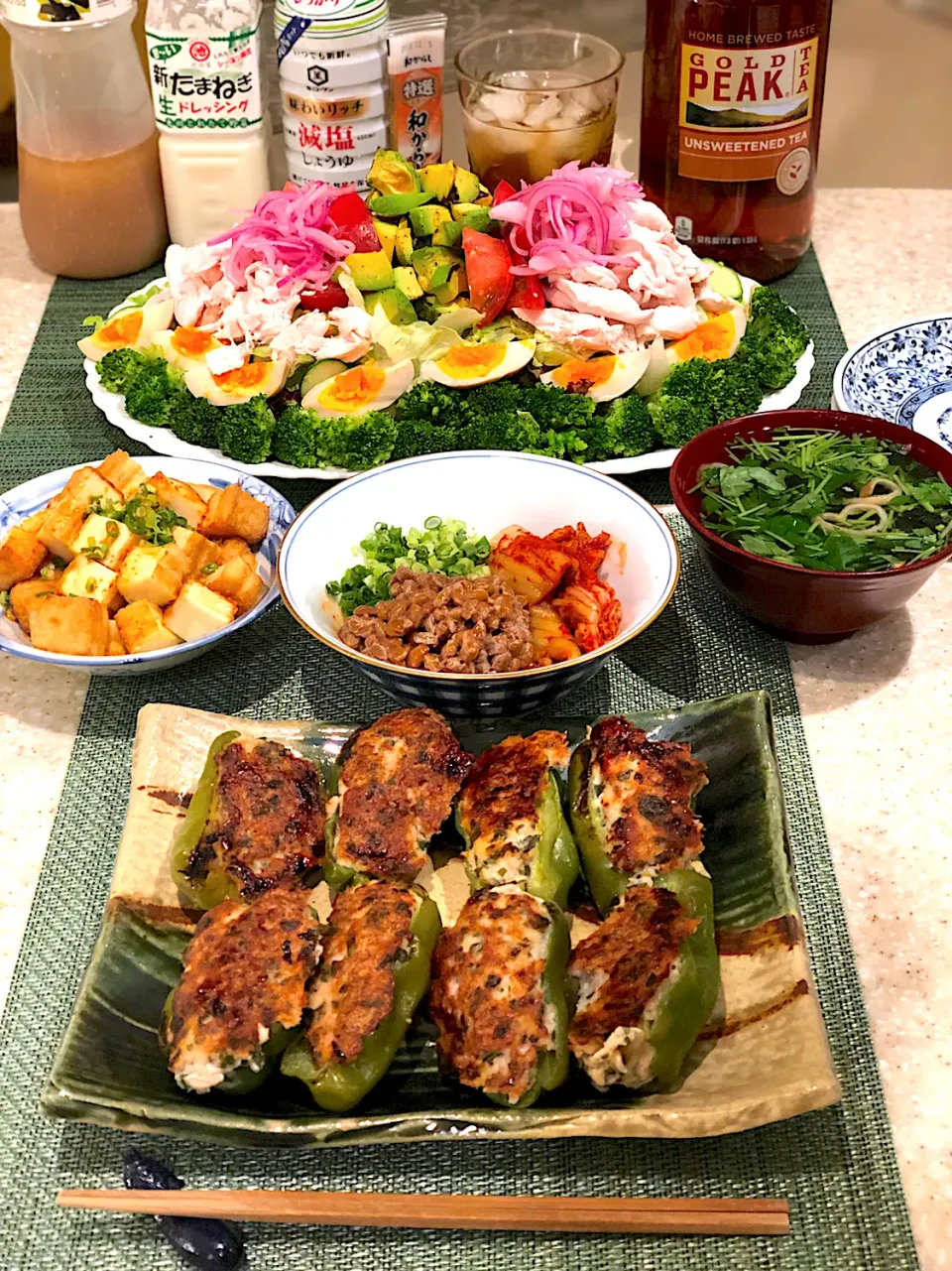 ピーマンの鳥つくね！筋肉モリモリサラダ🥗|Mayumiさん