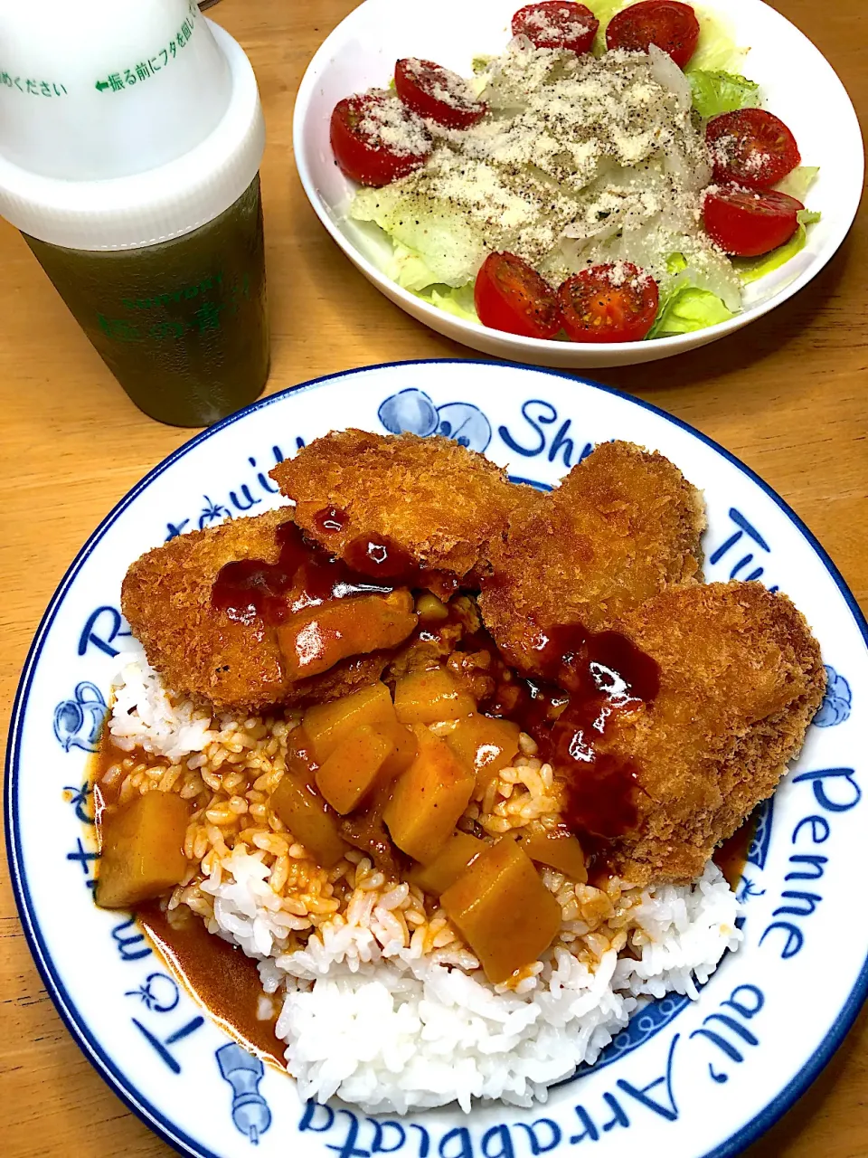 Snapdishの料理写真:cocco+さんの料理 チキンカツカレ～ですがヒレカツ買いました、昨日鶏カラだったから|Makokoさん