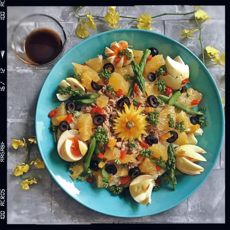 ヤマサ醤油公式アカウントさんの料理 マラガ風ジャガイモとオレンジのサラダ（ensalada malaguena）|izoomさん