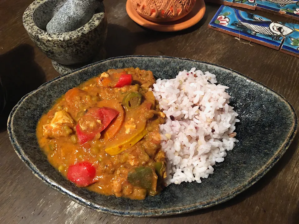 夏野菜とムング豆のカレー|chiiさん