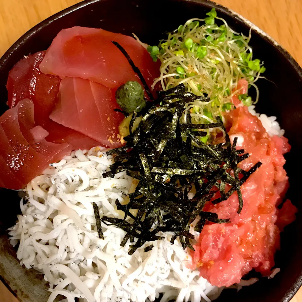 シラスとマグロ丼|みゆきさん