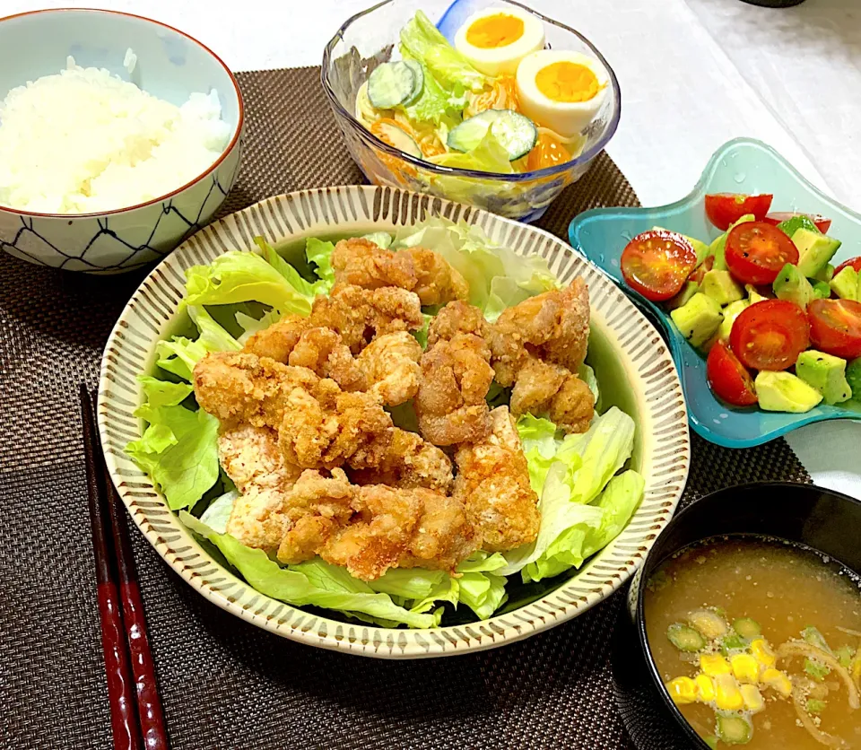 鶏の唐揚げとパスタサラダ|でぃんさん