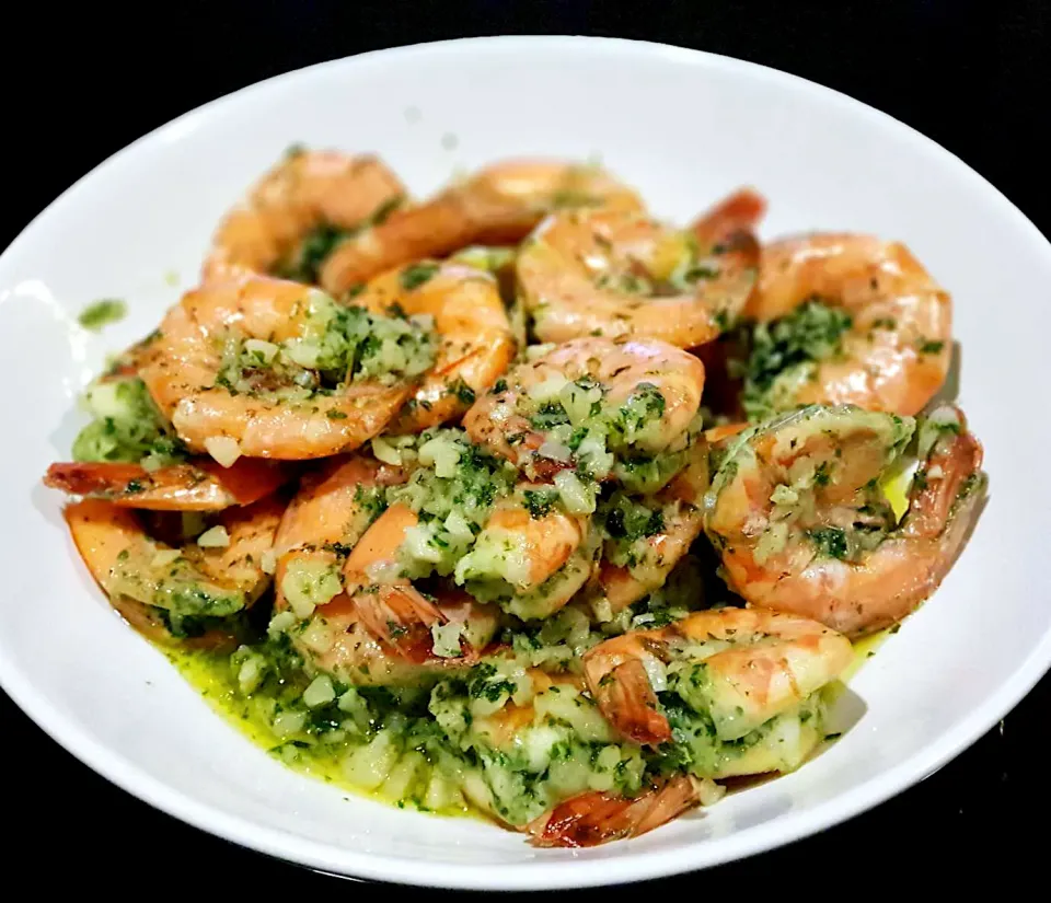 Butter Garlic Prawns💗|Zさん