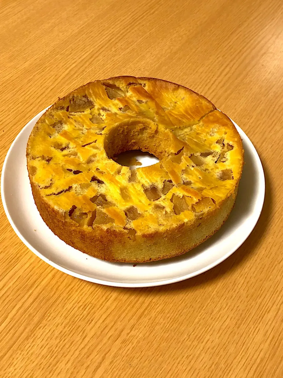 Snapdishの料理写真:りんごのシフォンケーキ|あさみさん