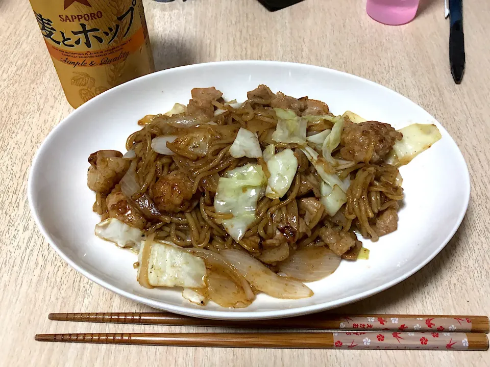 Snapdishの料理写真:ホルモン焼きそば|mayuさん