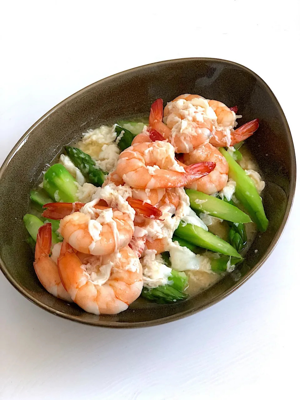 Asparagus stir fried with prawns|12Dragonさん