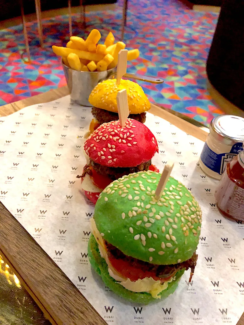 Mini burger W Dubai The Palm|Rickey Pierreさん