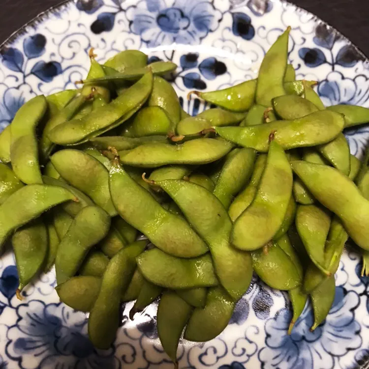 Snapdishの料理写真:新潟のくろさき茶豆だそうです|1614さん