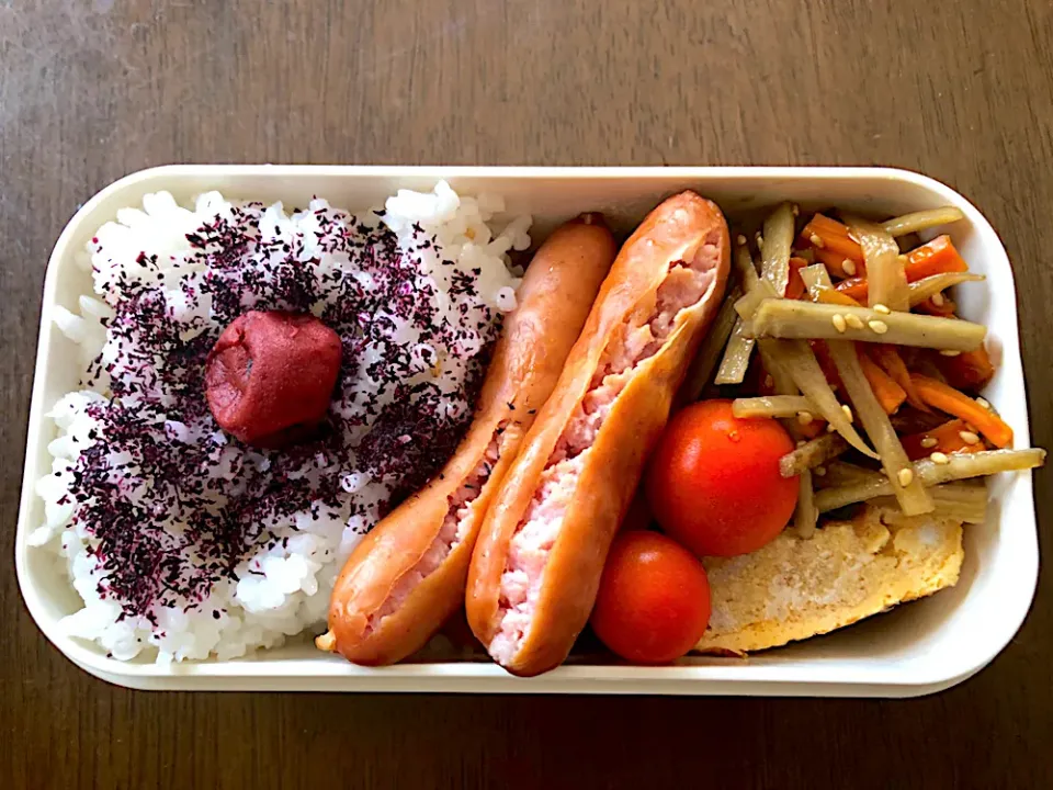 割れウインナー弁当🍱|もぐもぐさん