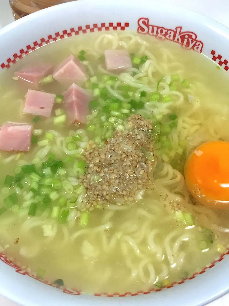 やっぱりサッポロ一番塩ラーメン♫wwww|Yoshihiro Andoさん