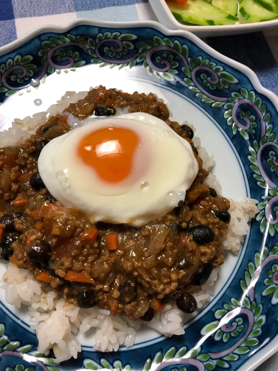 キーマカレー温玉乗せ|マリーさん