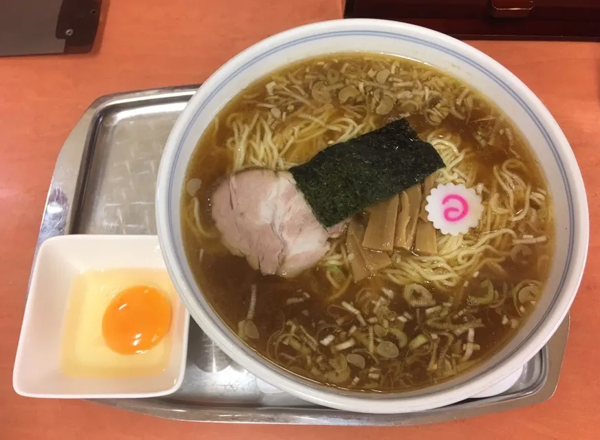 Snapdishの料理写真:中華麺＋生卵
@河辺大勝軒|morimi32さん