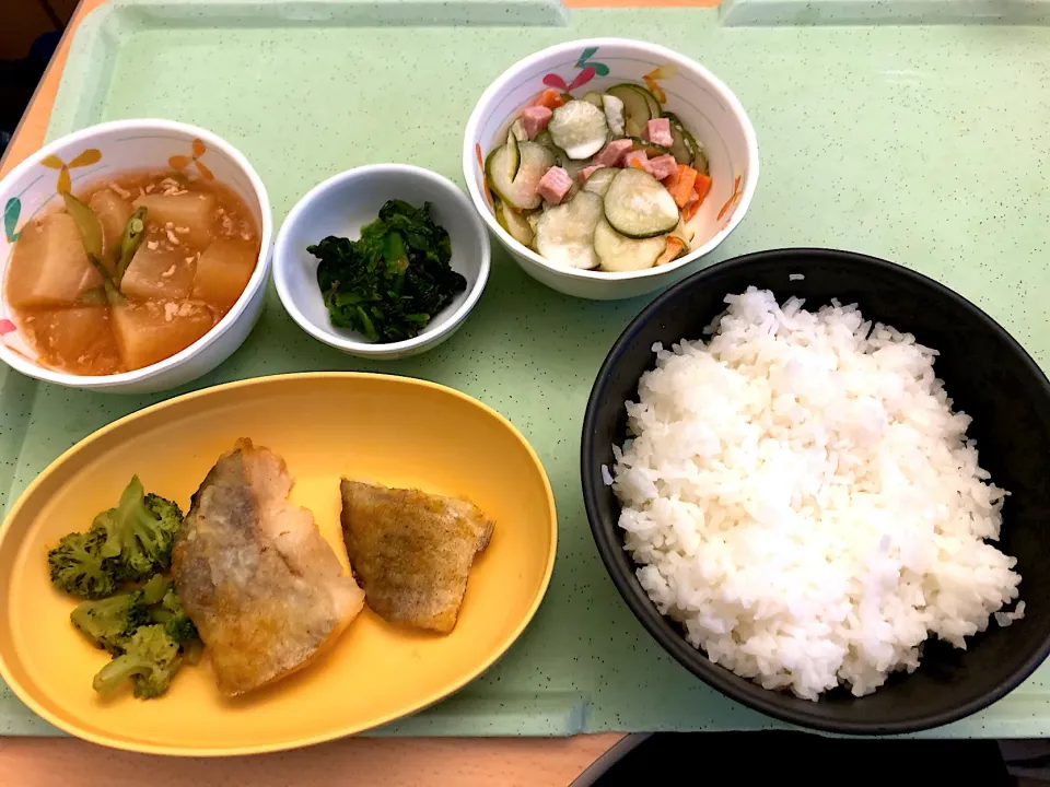 【病院食(夕)】タラ70のカレームニエル|サンシャイン山崎さん