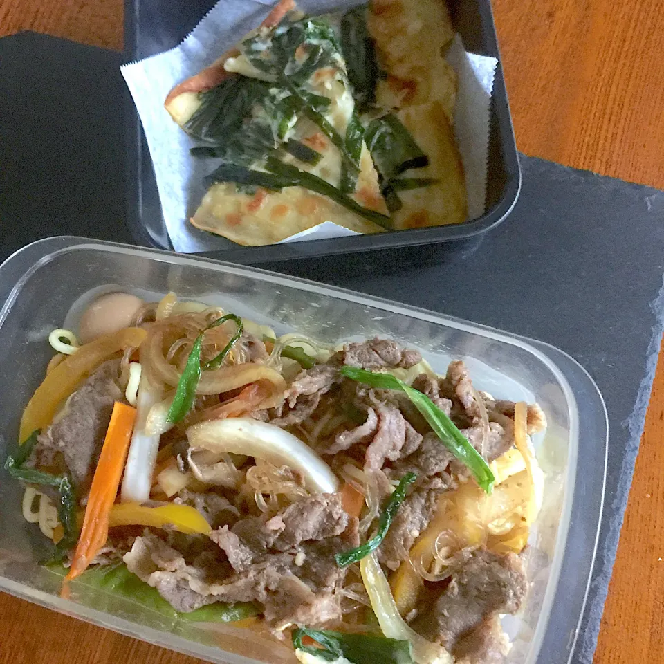 Snapdishの料理写真:プルコギのせ麺とニラチヂミ弁当|Kさん