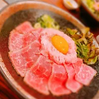 Snapdishの料理写真:ネギマグロとローストビーフ丼|やーまぐちかーずきさん