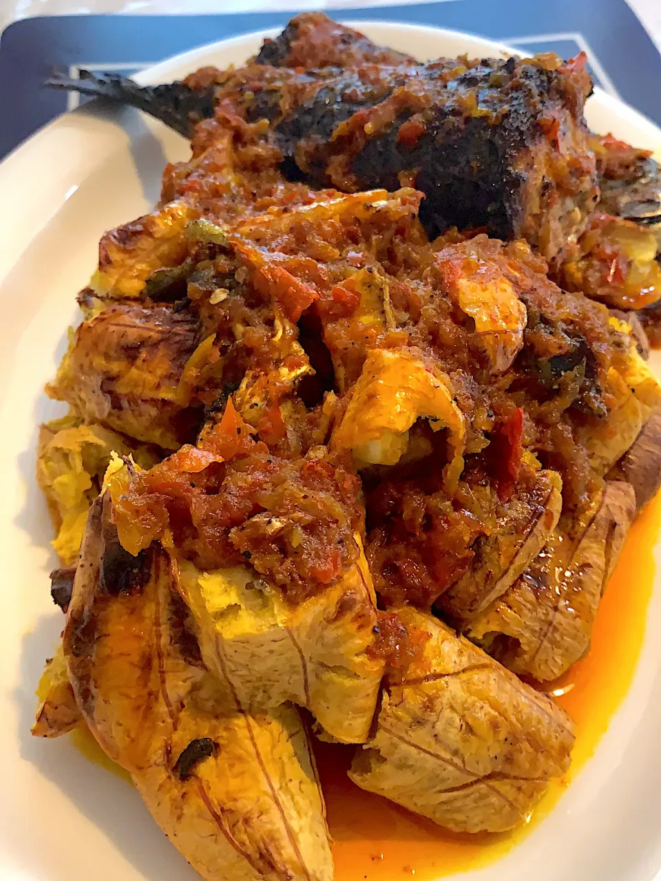 Roasted plantain with fish|Chidinma Emmanuelさん