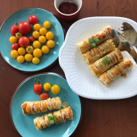 簡単 ソーセージパイ包み 焼けたよー😊#ウインナーパイ#シャウエッセン#冷凍パイシート#トースター焼き#マスタード#ケチャップ