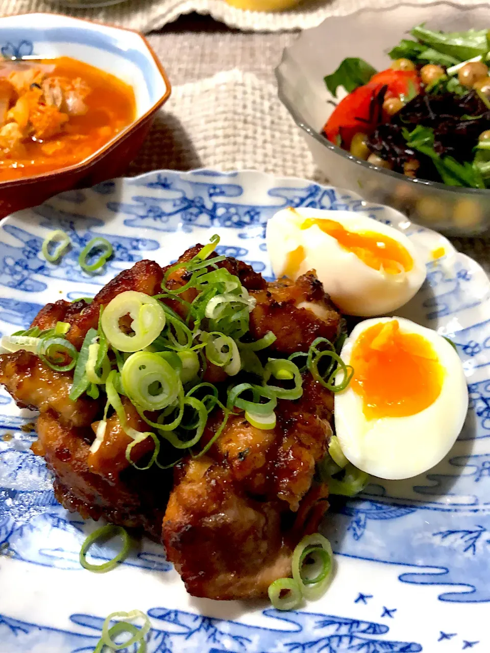 夕食🌙  鶏の甘酢 キムチスープ 水菜とひじきサラダ|モリーミさん