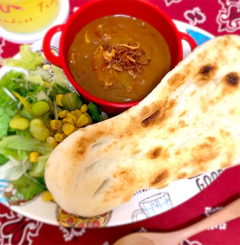 ナン☆今日もカレー🍛|琥珀さん