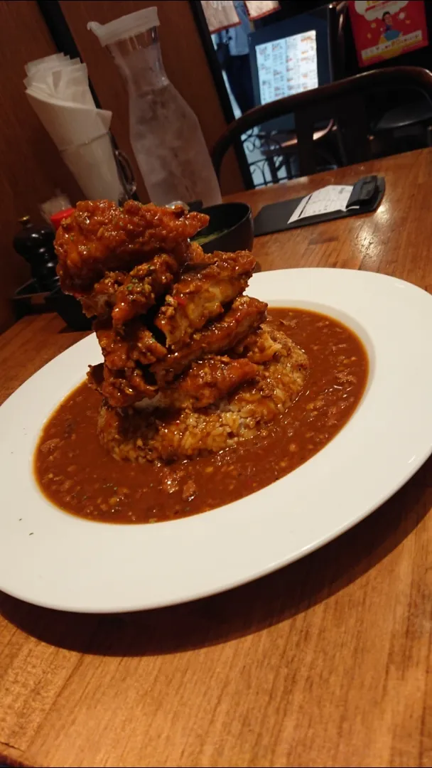 ダル食堂の「タワーチキンカレー」|たかしさん