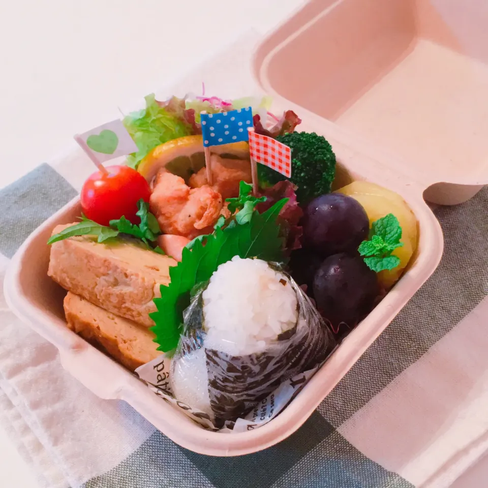 鶏の唐揚げ弁当|Mikaさん