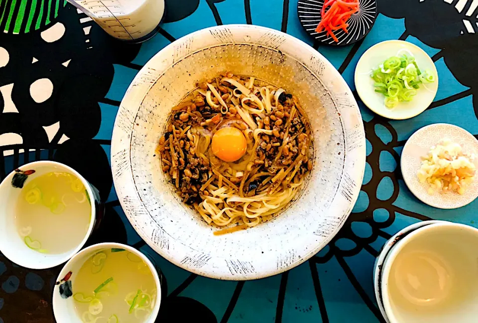 朝からシリーズ、納豆焼うどん|ゆいさん