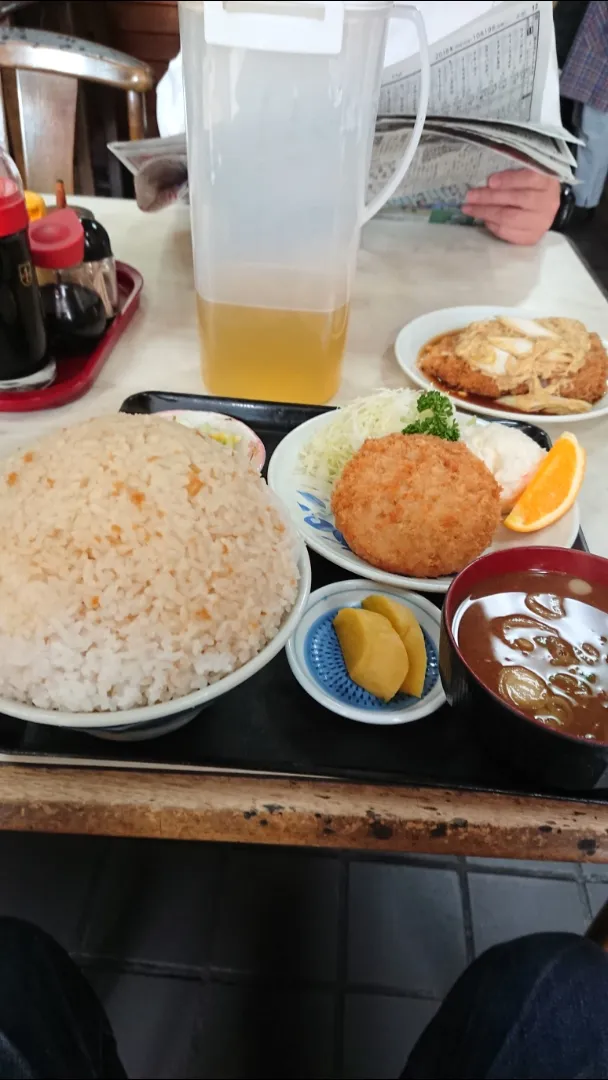 名古屋市千種区覚王山の「玉屋」の、かつ丼定食大|たかしさん