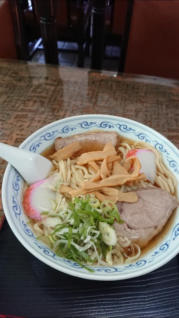 Snapdishの料理写真:和歌山市田井ノ瀬「新華楼」の中華そば|たかしさん