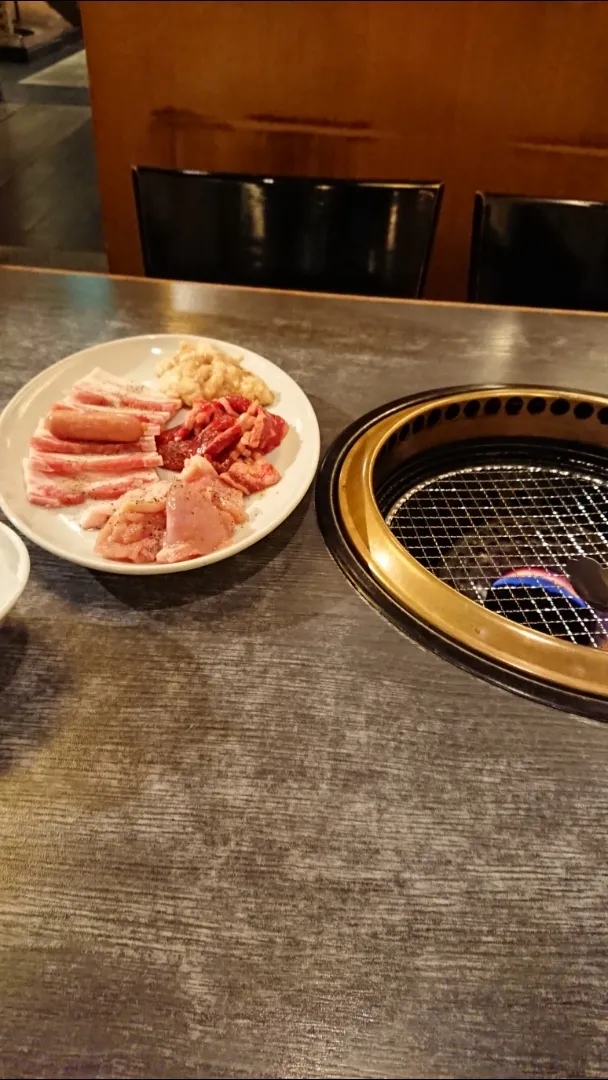 「298梅田店」焼き肉食べ放題|たかしさん