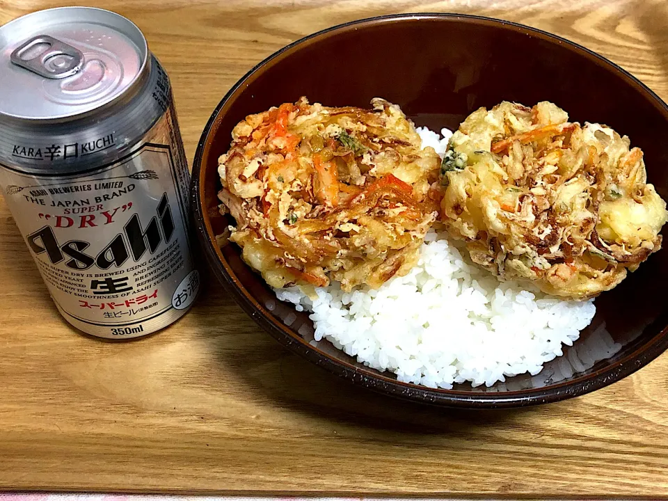 今日の夕食 ☆野菜かき揚げ丼 ☆ビール🍺|まぁたんさん