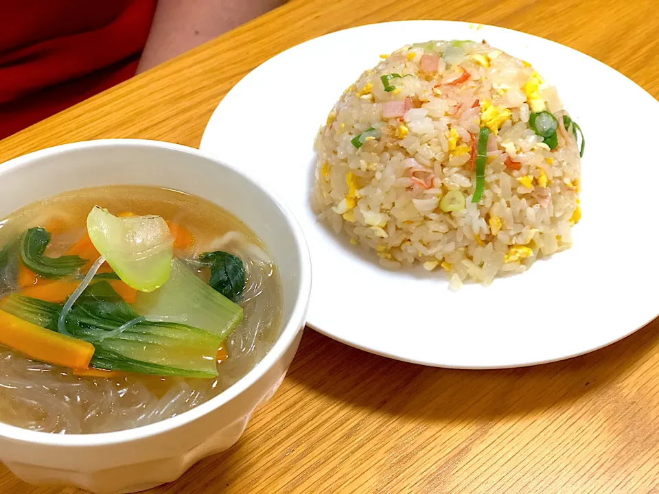 カニカマ入り炒飯|りえままキッチンさん