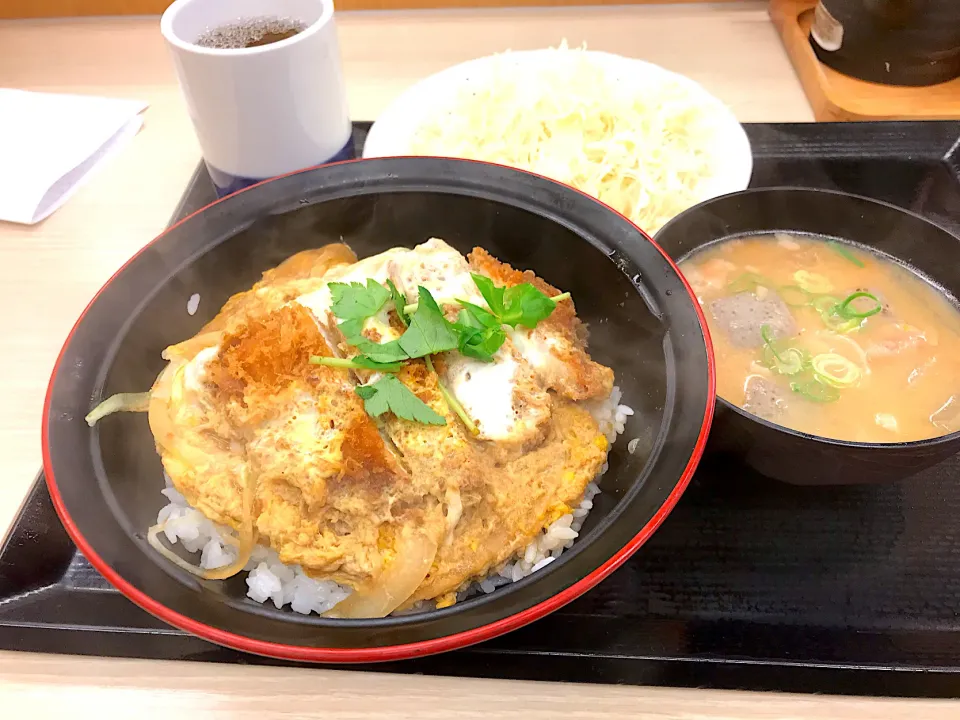 ミニカツ丼セット|マハロ菊池さん