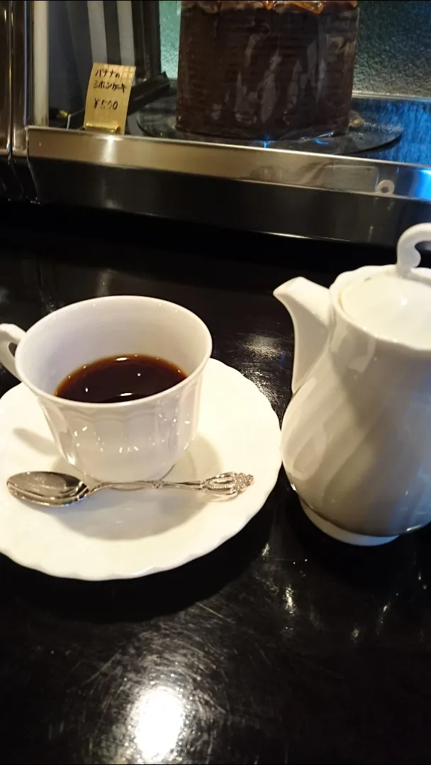 Snapdishの料理写真:三重県津市「摩愁」にてブレイクタイムのブレンドコーヒーを|タカシさん