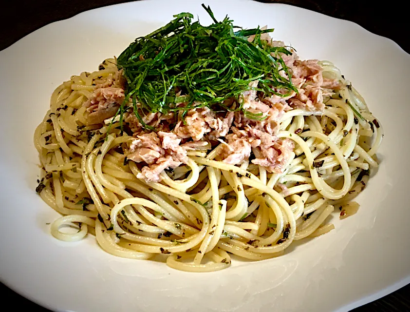 ツナ&しそパスタ                                                                   #麺好き男のランチ|mottomoさん