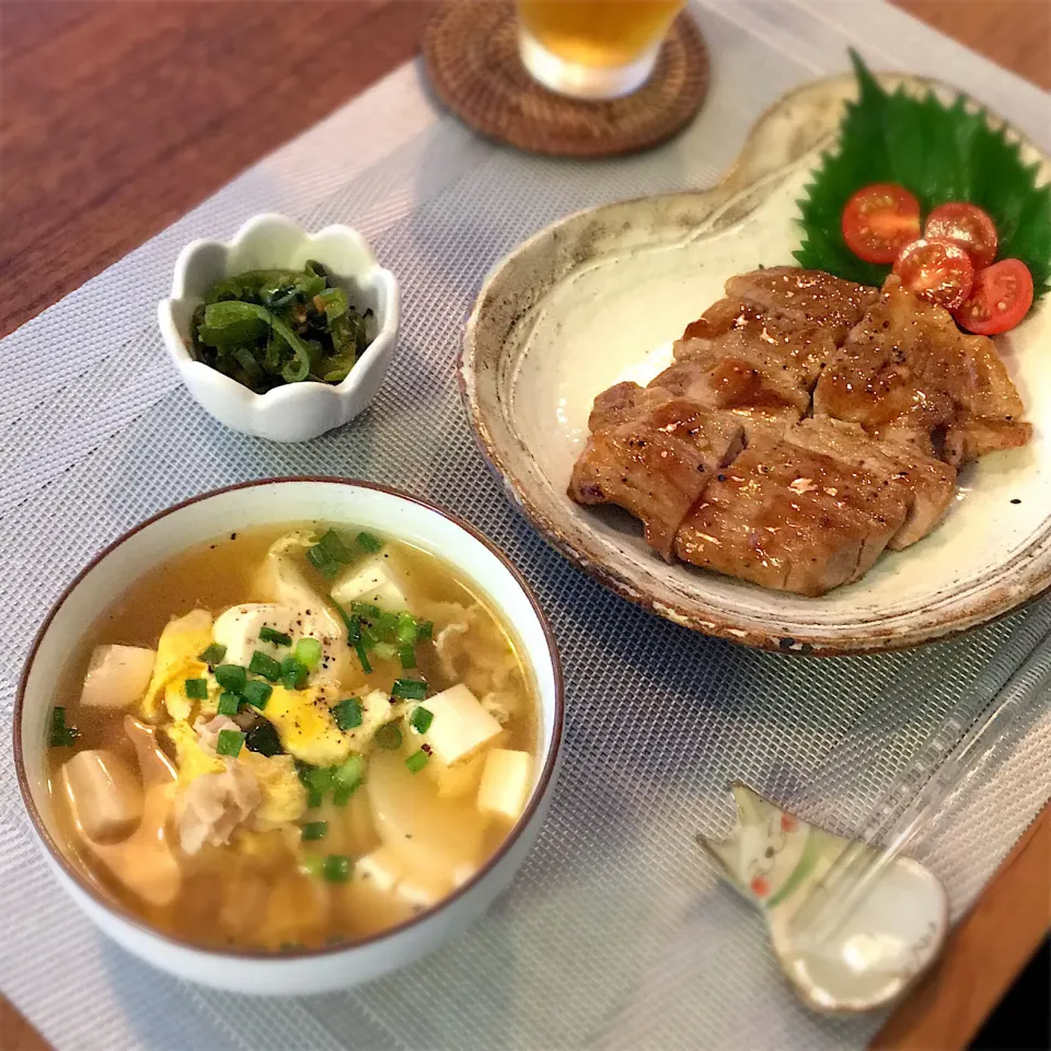 焼き豚
ピーマンの炒め煮
トックスープ|𓇼 Ⓢ Ⓗ Ⓘ Ⓝ Ⓞ Ⓑ Ⓤ 𓇼さん