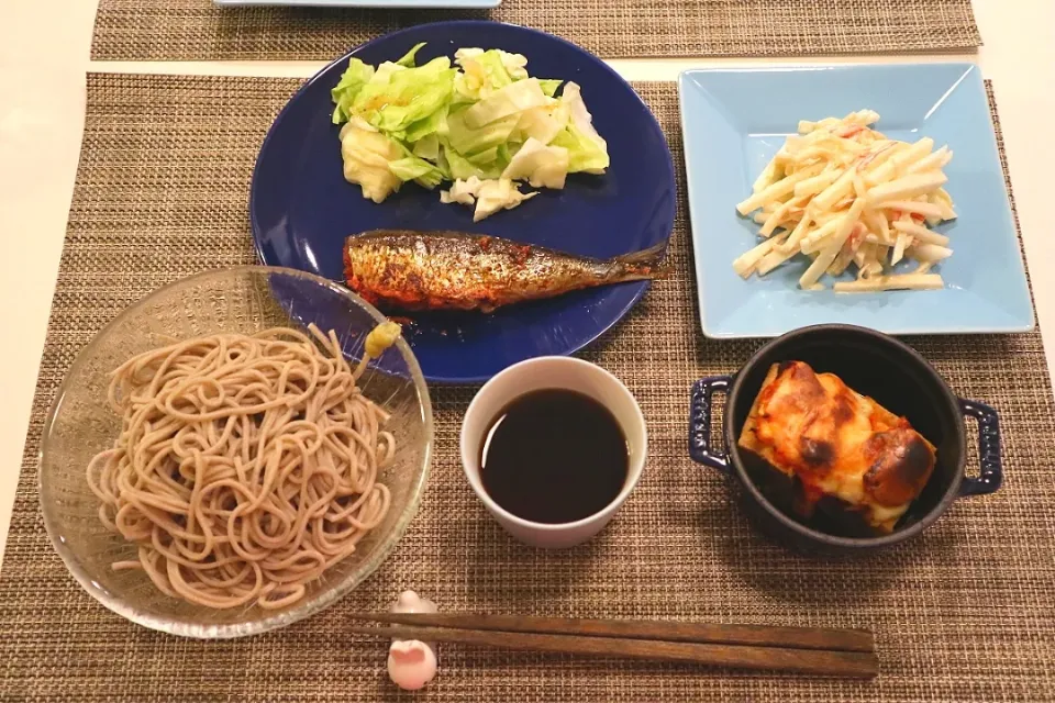 今日の夕食 いわし明太子、大根サラダ、厚揚げのキムチチーズ焼き、蕎麦|pinknari🐰🌈さん