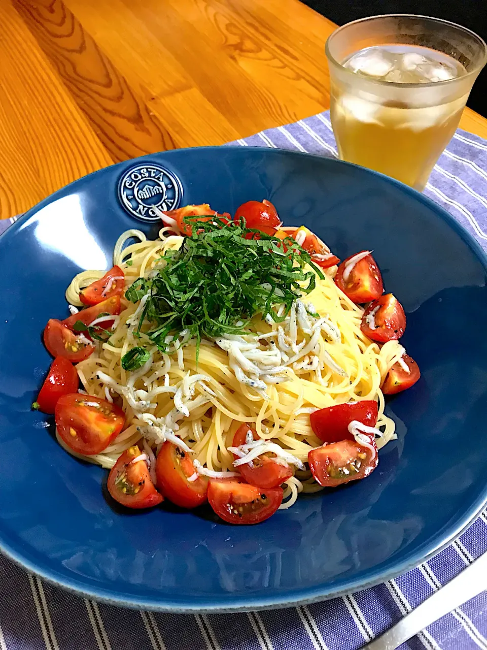 大葉が爽やか！トマトとシラスの冷製パスタ|sayaさん