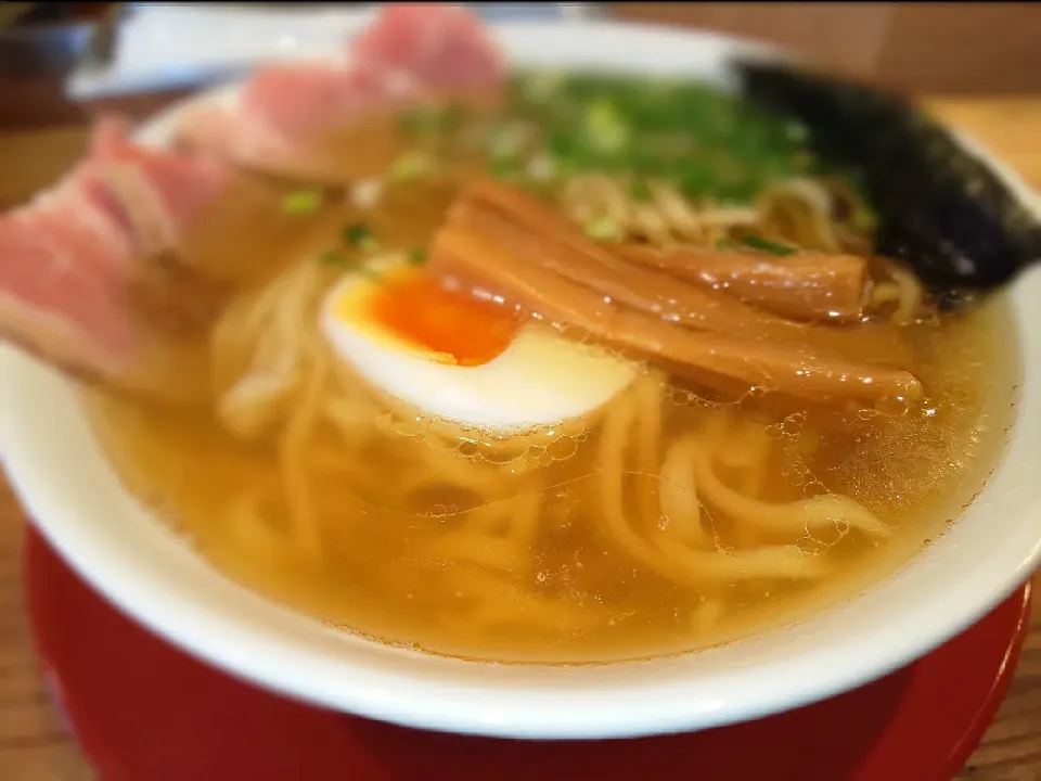 Snapdishの料理写真:讃岐/朝ラーメン浜堂大阪店|藤原 鉄平さん