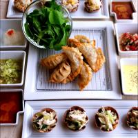 4種のディップで楽しむ揚げ餃子