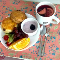 Snapdishの料理写真:Scone brunch ☕︎|yuripyさん