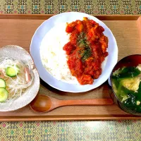 チキンカレー/小松菜としいたけのお吸い物/春雨マヨネーズサラダ|みんとんさん