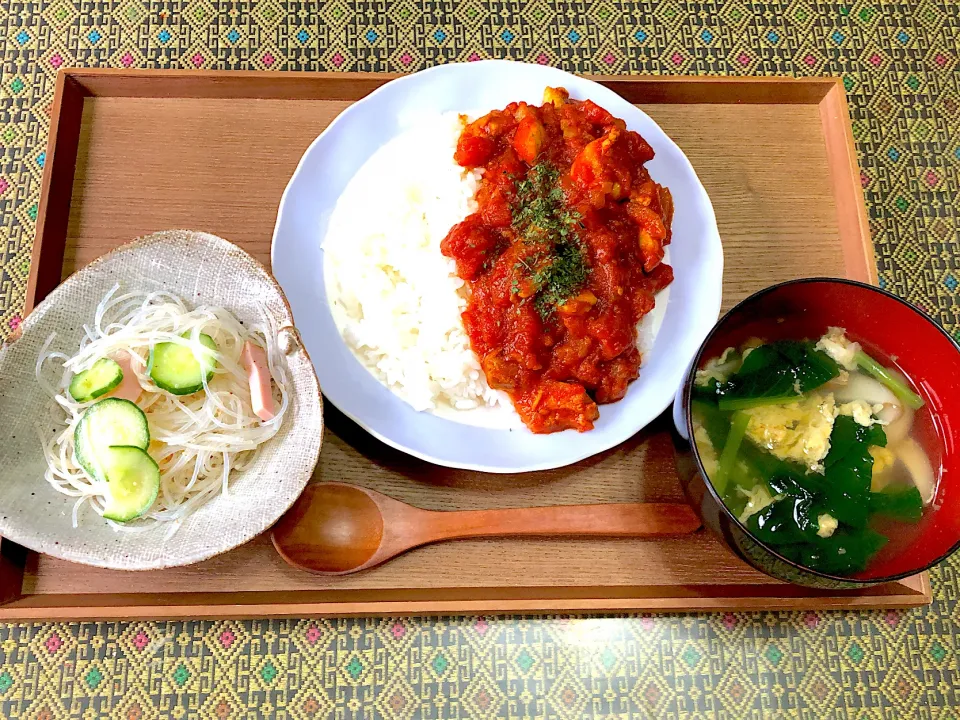 チキンカレー/小松菜としいたけのお吸い物/春雨マヨネーズサラダ|みんとんさん