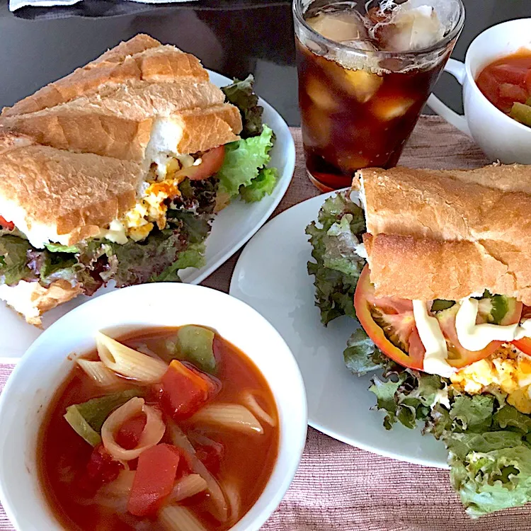 バケットサンド、ペンネ入りトマト🍅スープ|純さん