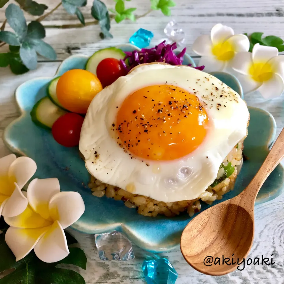 Snapdishの料理写真:ビーフ炒飯|Akiyoෆ¨̮⑅さん