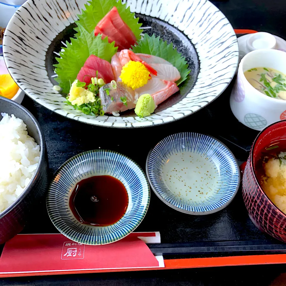 お刺身定食|まゆさんさん