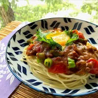 昼ごはん  キーマカレーパスタ